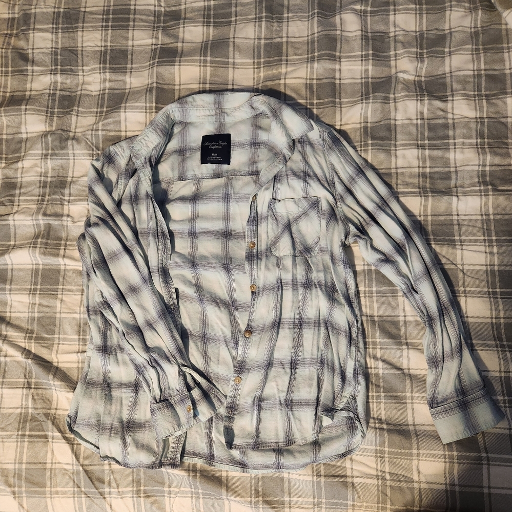 American Eagle plaid button up